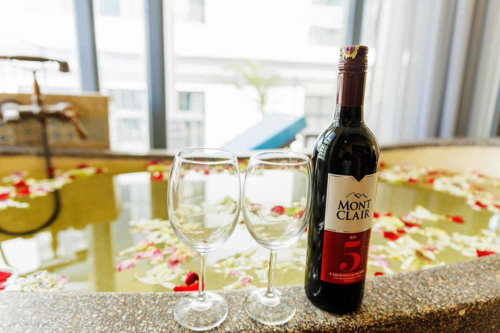 Arison Hotel 프놈펜 외부 사진